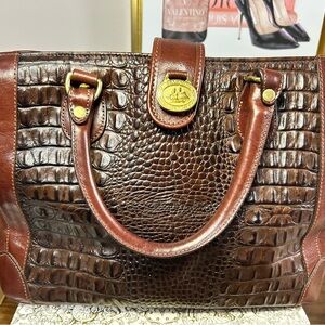 Vintage Brahmin Elegant Brown Leather Handbag Croc Embossed